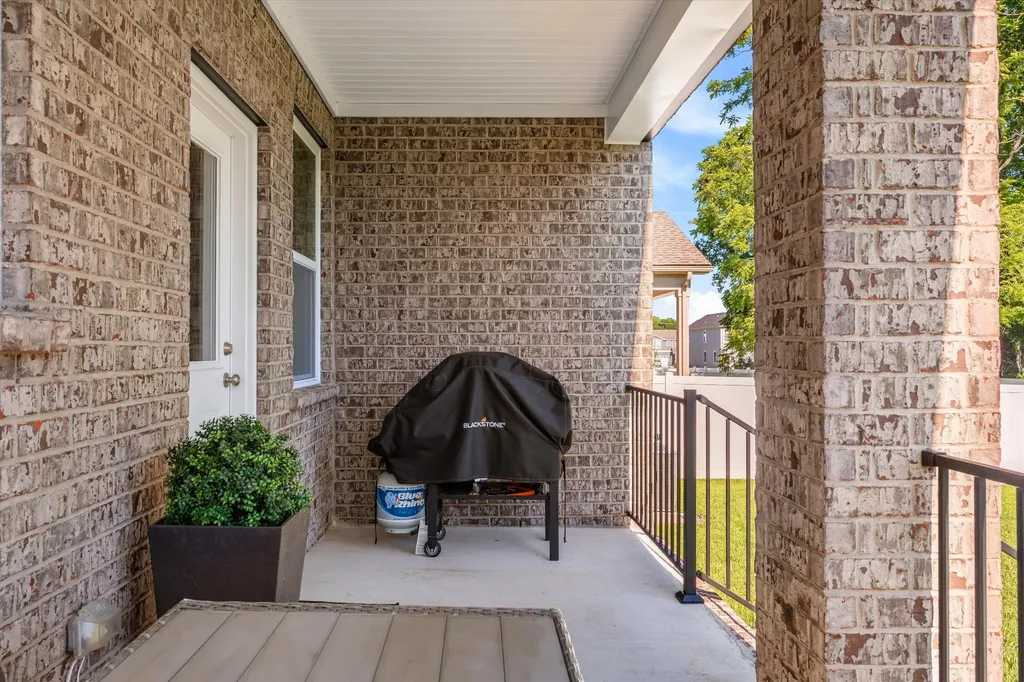 614 Seuss Way Hendersonville TN 37075