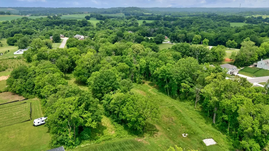 1584 Frye Road Columbia TN 38401