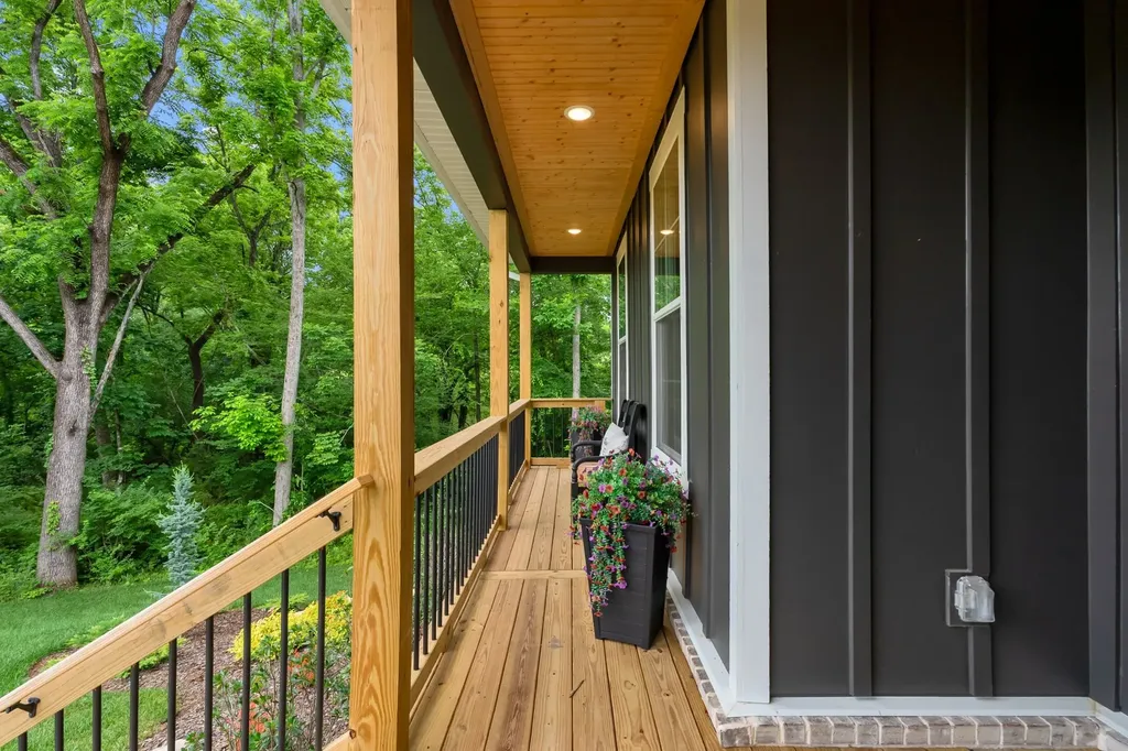 1584 Frye Road Columbia TN 38401