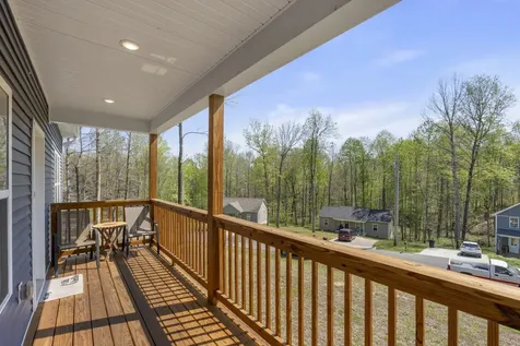 521 Lewis Lane Charlotte TN 37036