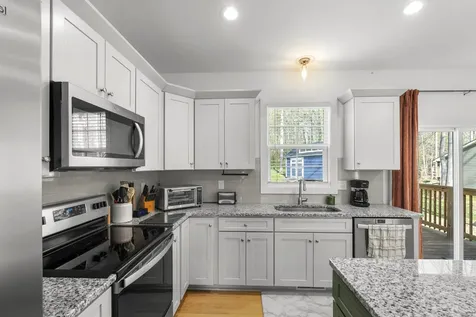 521 Lewis Lane Charlotte TN 37036