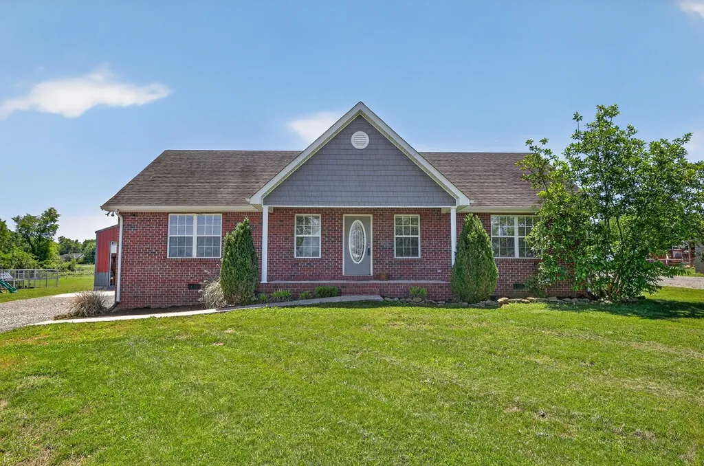 1014 Spire Way Drive Castalian Springs TN 37031
