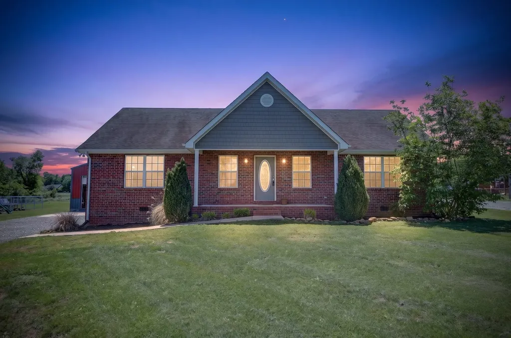 1014 Spire Way Drive Castalian Springs TN 37031