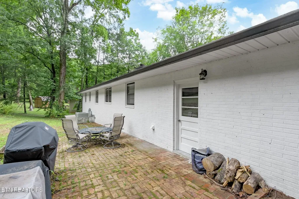 5821 Briercliff Road Knoxville TN 37918