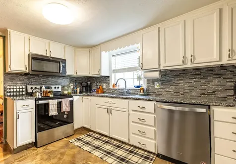 306B Queen Avenue Nashville TN 37207