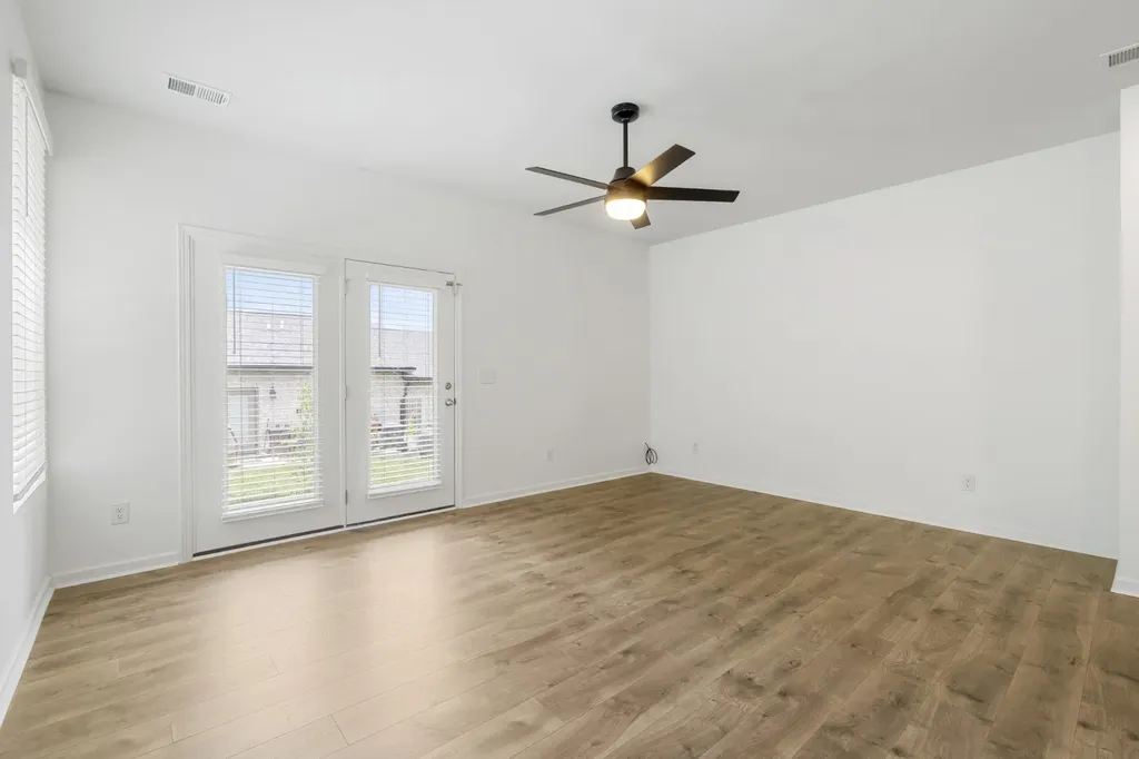610 Clifford Heights Columbia TN 38401