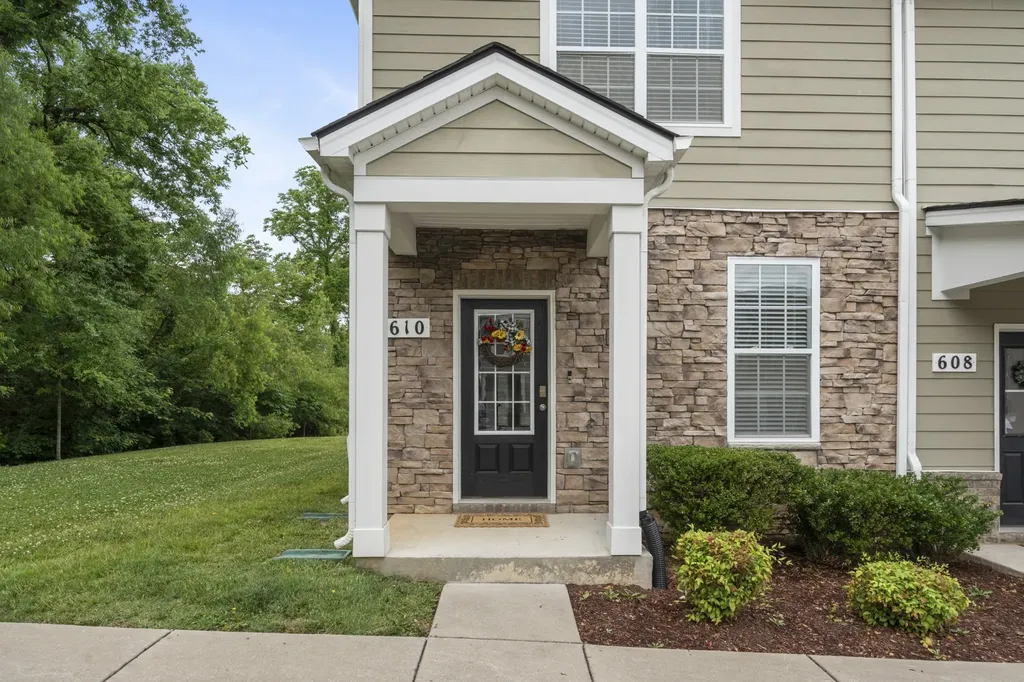 610 Clifford Heights Columbia TN 38401