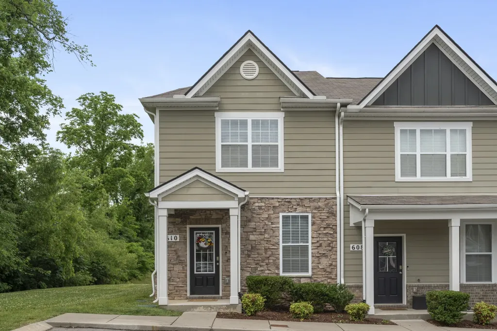 610 Clifford Heights Columbia TN 38401