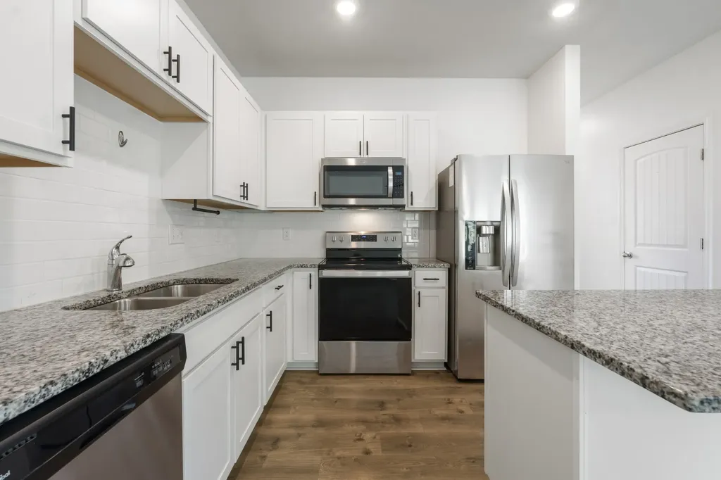 610 Clifford Heights Columbia TN 38401