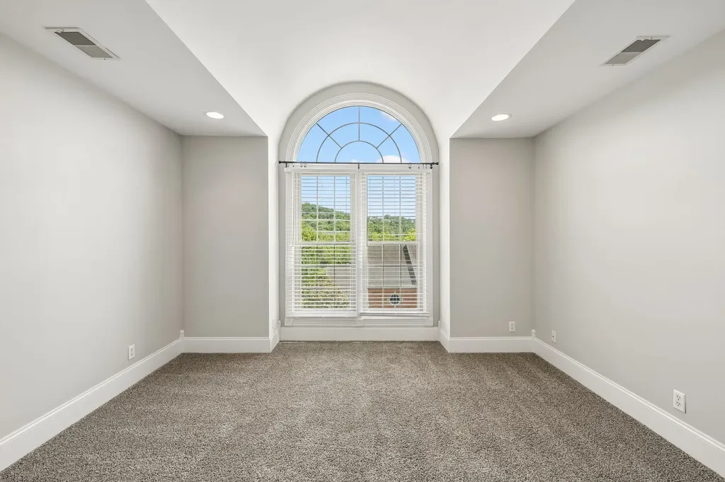 604 Clayborne Court Nashville TN 37215