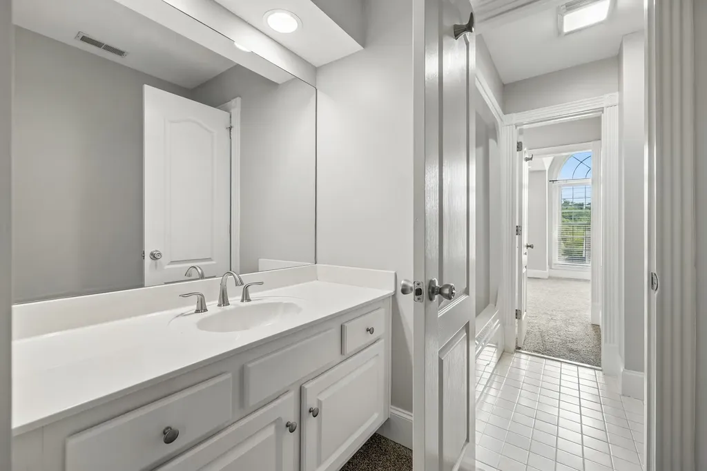 604 Clayborne Court Nashville TN 37215
