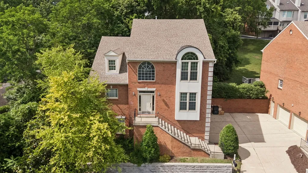 604 Clayborne Court Nashville TN 37215
