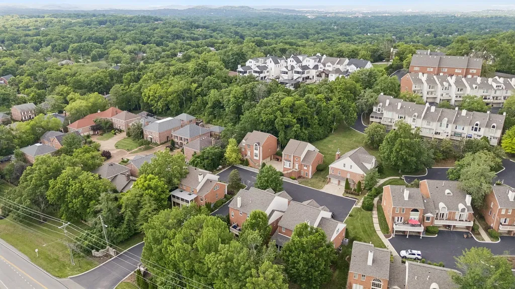 604 Clayborne Court Nashville TN 37215