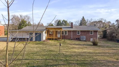 3613 Bowman Circle Drive, NE Cleveland TN 37312