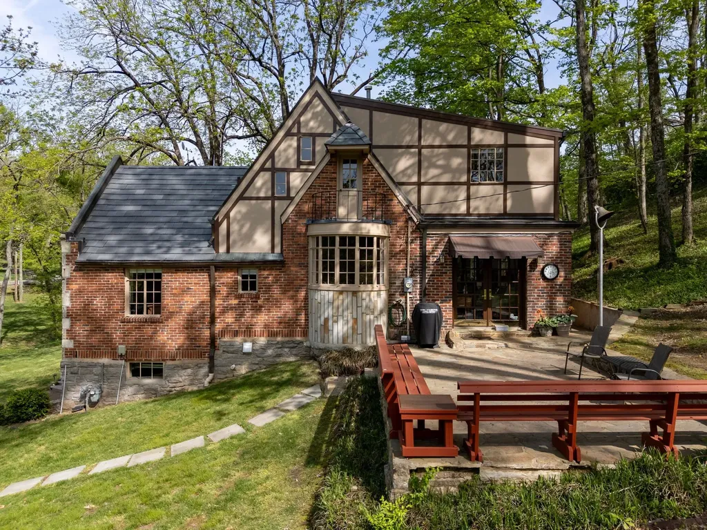 5123 Stanford Drive Nashville TN 37215