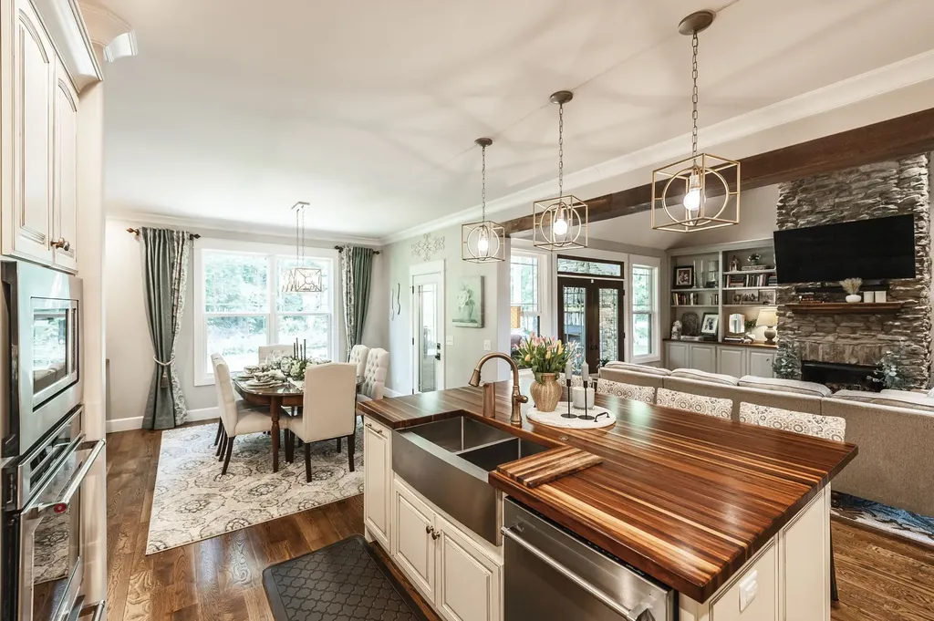 135 Bloomsbury Drive Portland TN 37148