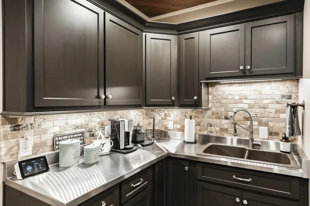 135 Bloomsbury Drive Portland TN 37148