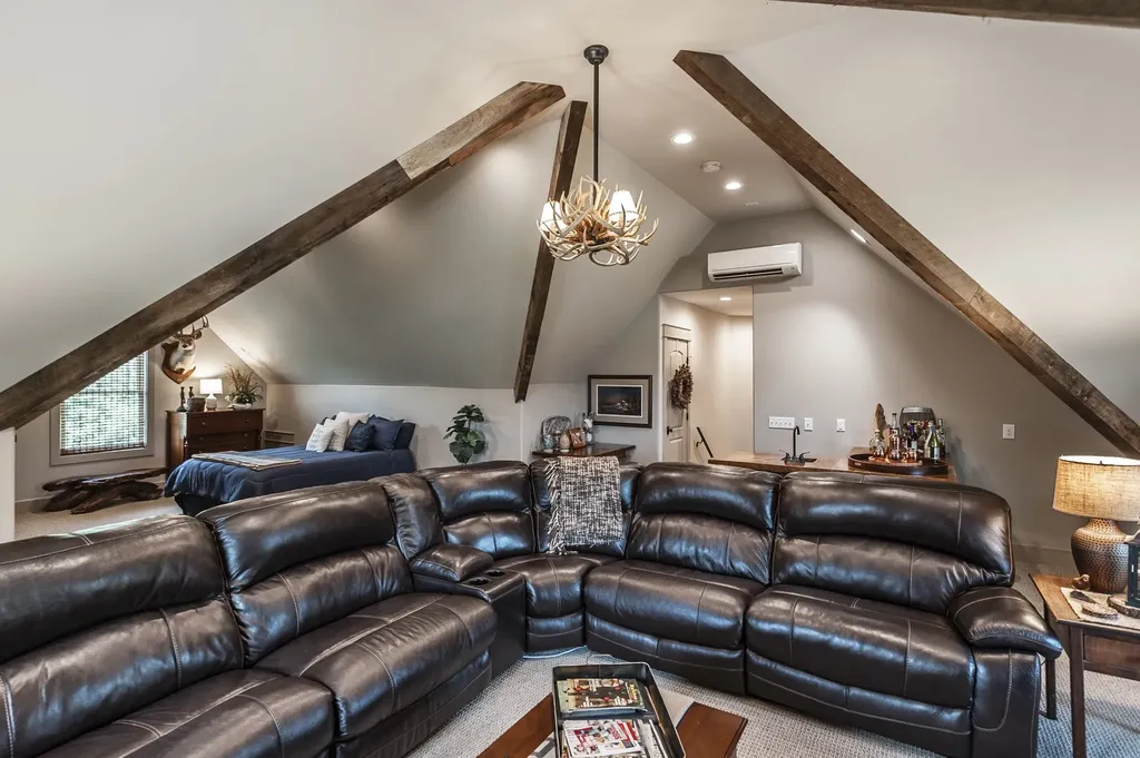135 Bloomsbury Drive Portland TN 37148