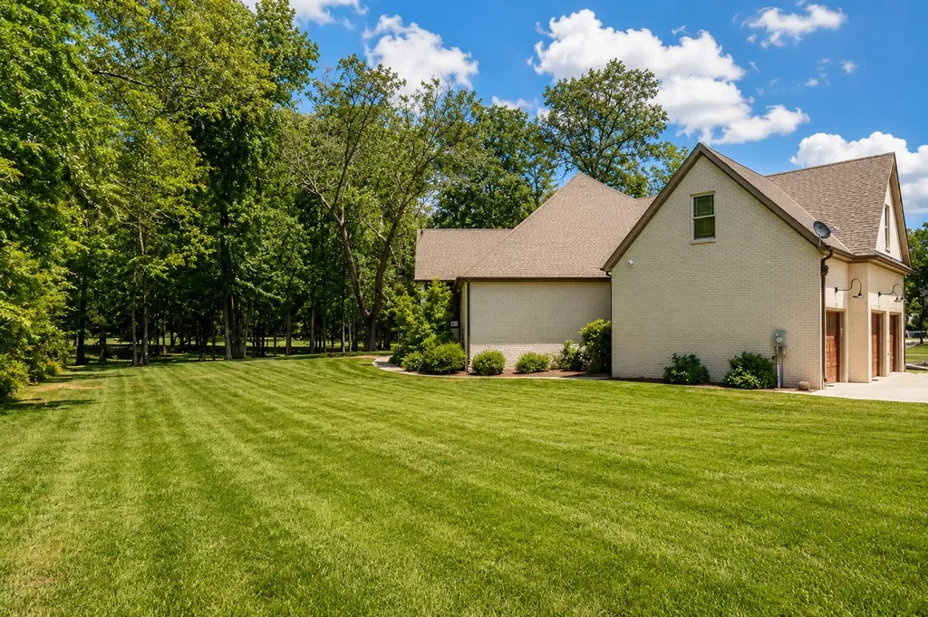 135 Bloomsbury Drive Portland TN 37148