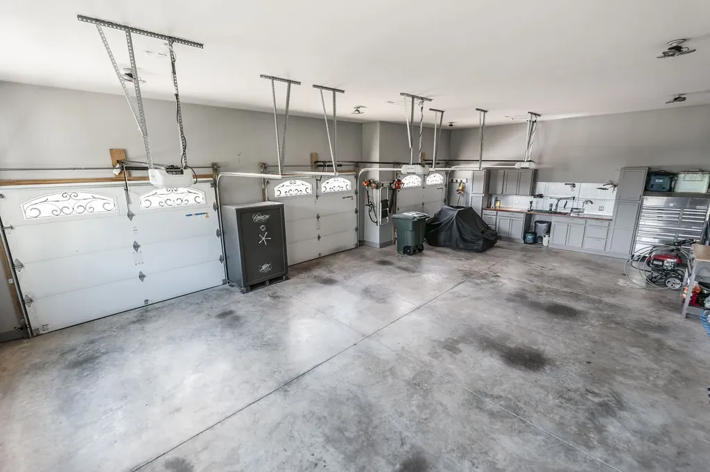135 Bloomsbury Drive Portland TN 37148