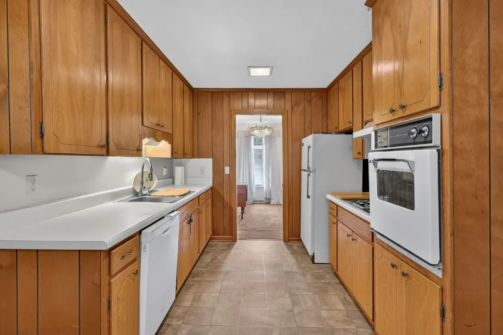 127 Sherry Circle Gallatin TN 37066