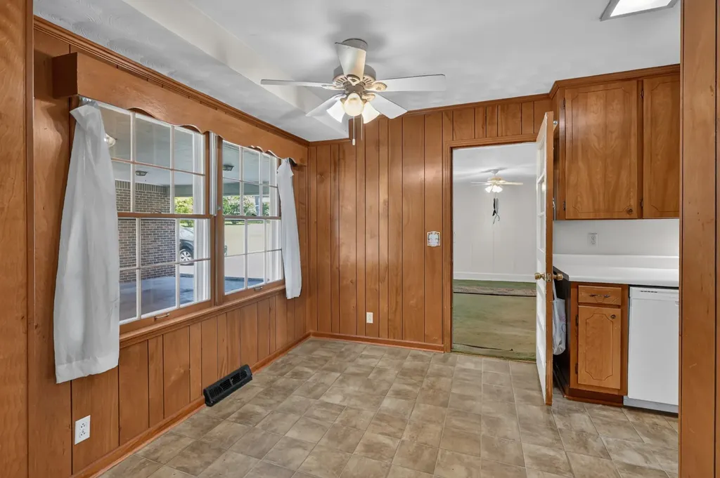 127 Sherry Circle Gallatin TN 37066