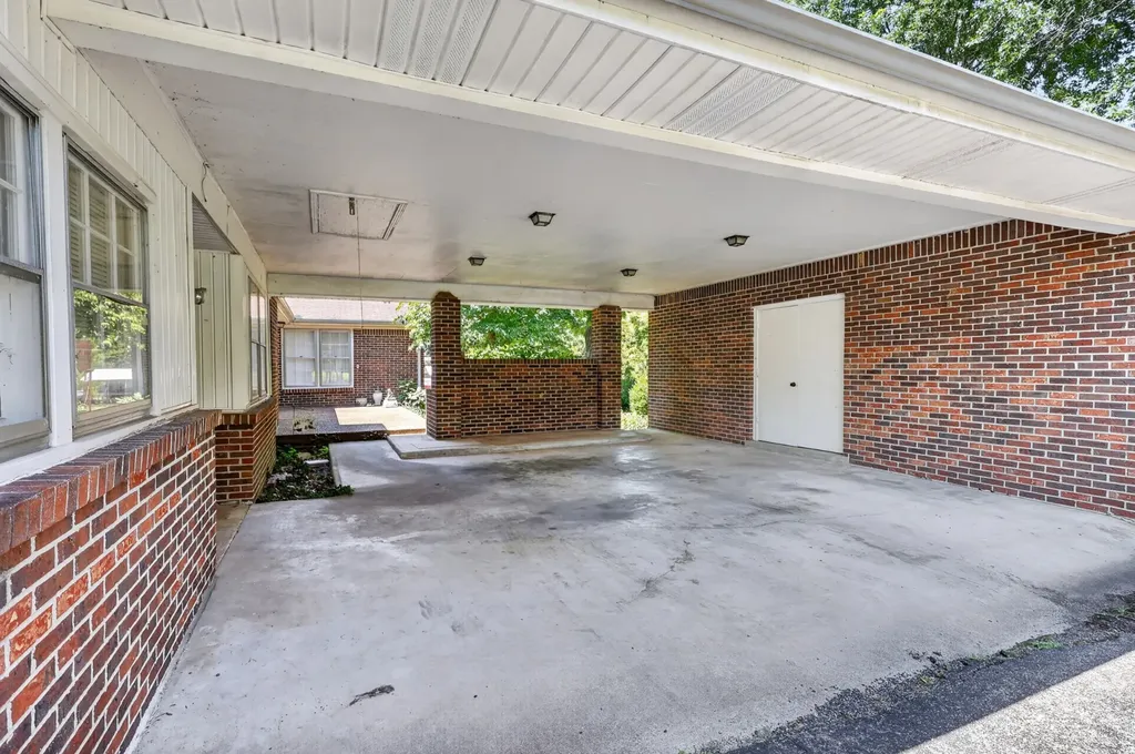 127 Sherry Circle Gallatin TN 37066