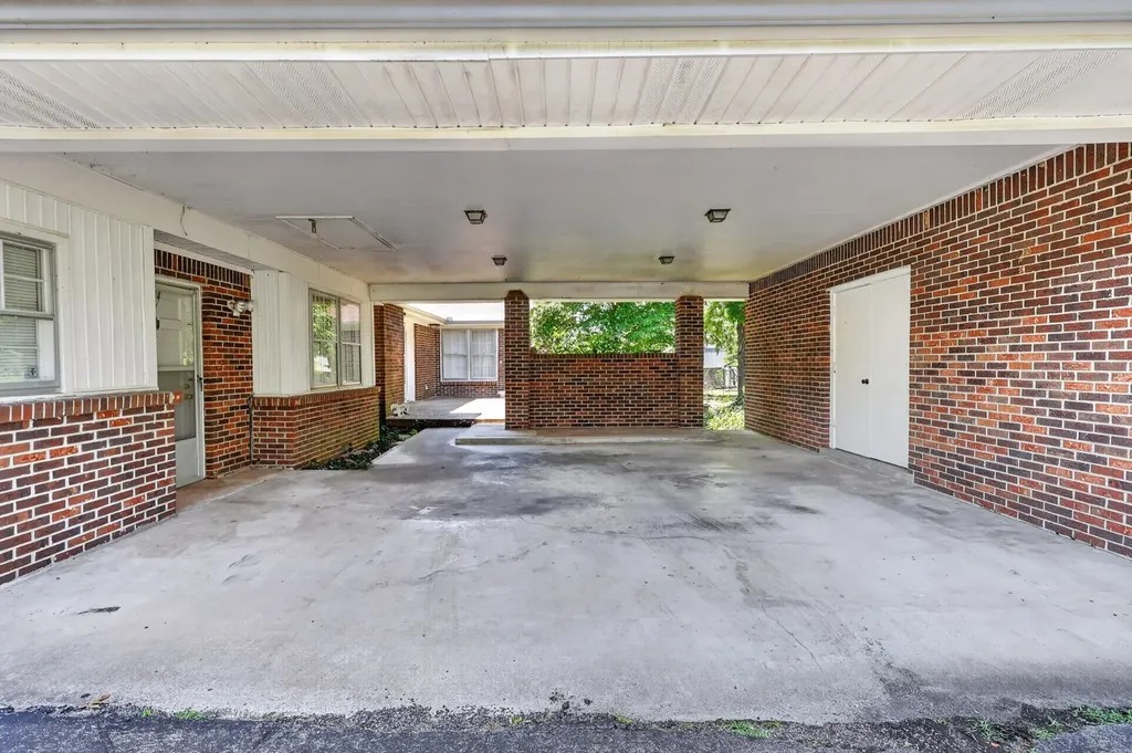 127 Sherry Circle Gallatin TN 37066