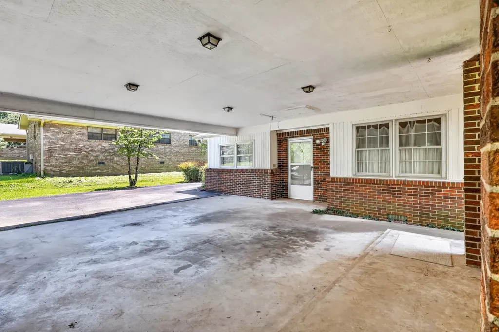 127 Sherry Circle Gallatin TN 37066