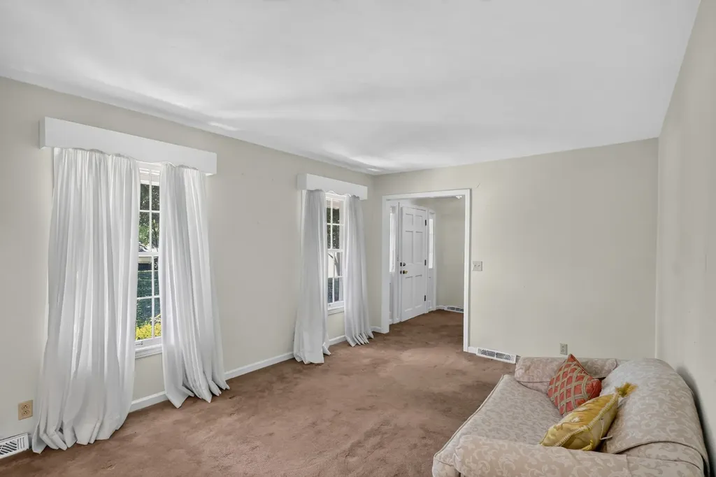 127 Sherry Circle Gallatin TN 37066