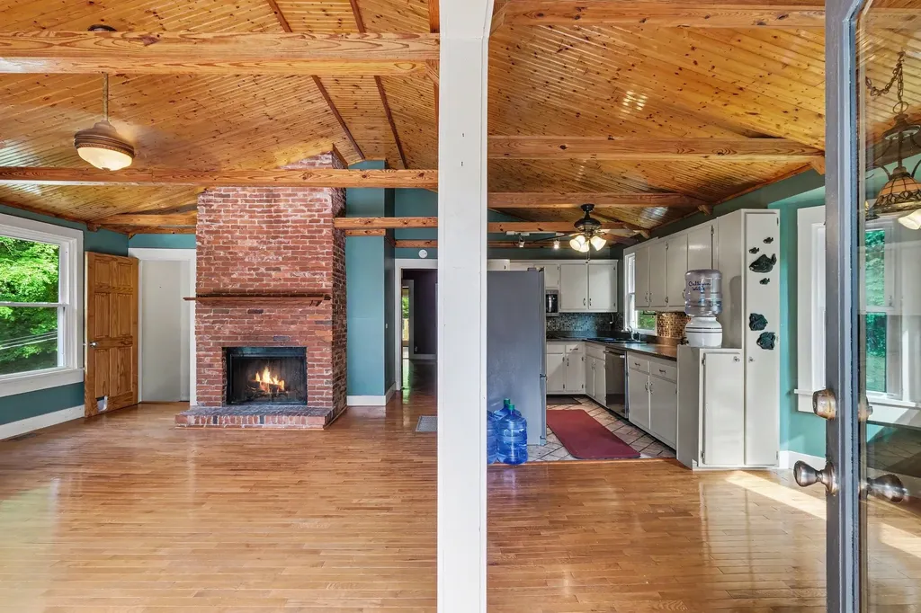 1140 Indian Springs Road Pegram TN 37143