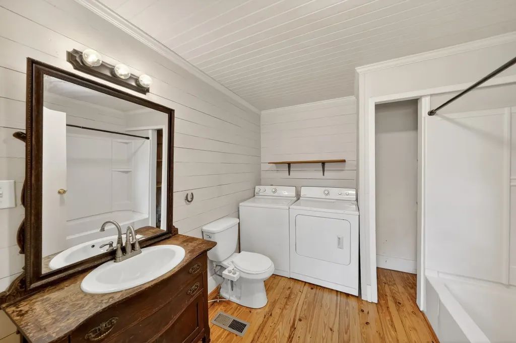 432 Moore Hollow Road Prospect TN 38477