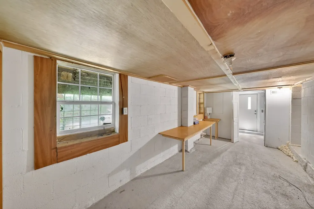 432 Moore Hollow Road Prospect TN 38477