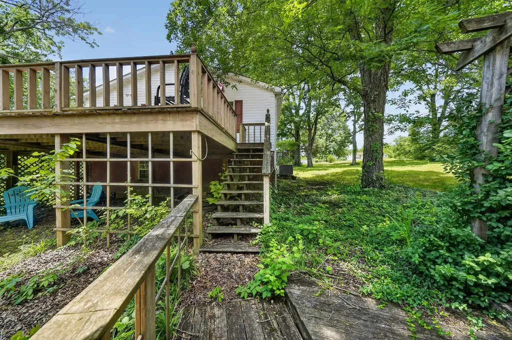 432 Moore Hollow Road Prospect TN 38477