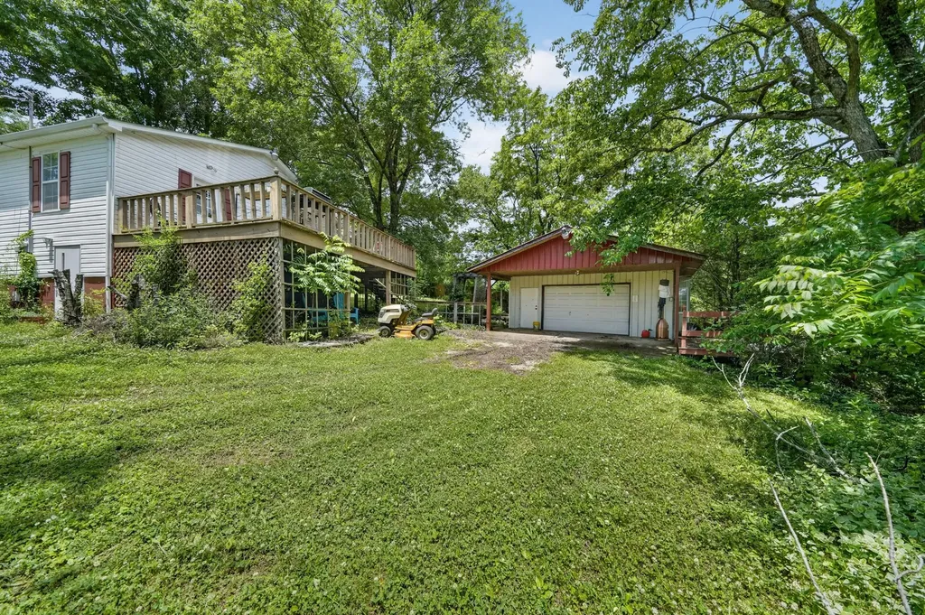 432 Moore Hollow Road Prospect TN 38477