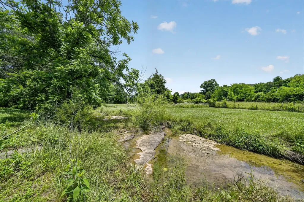 432 Moore Hollow Road Prospect TN 38477