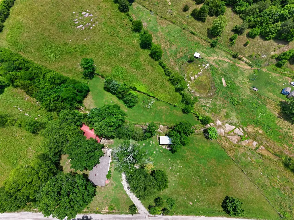 432 Moore Hollow Road Prospect TN 38477