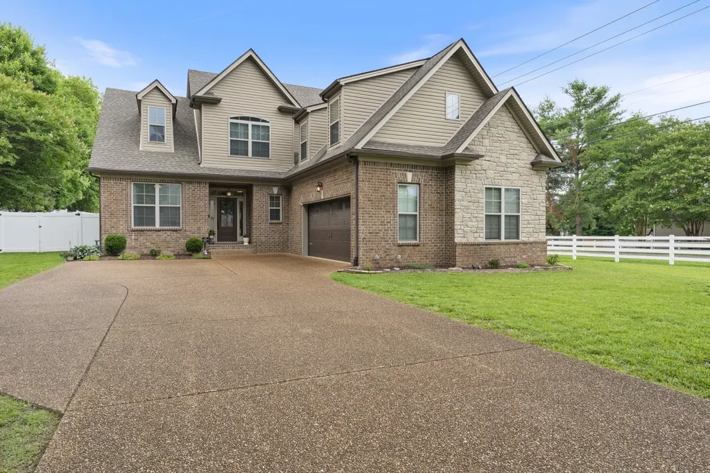 1600 Inverness Drive Spring Hill TN 37174
