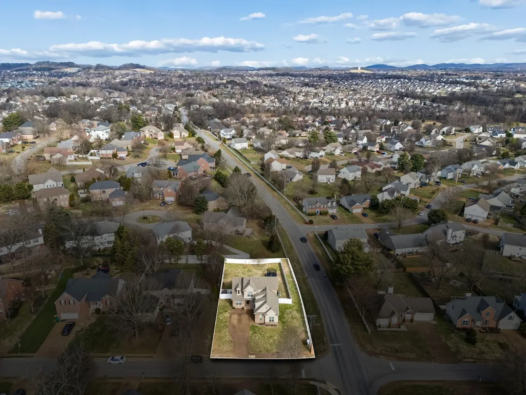 1600 Inverness Drive Spring Hill TN 37174