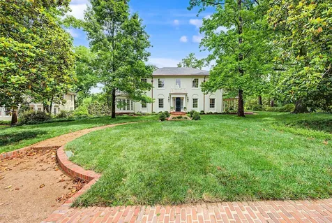 4428 Sheppard Place Nashville TN 37205