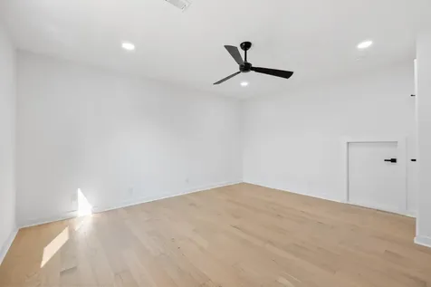 2006 E 12th Street Chattanooga TN 37404