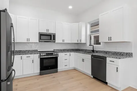 2006 E 12th Street Chattanooga TN 37404
