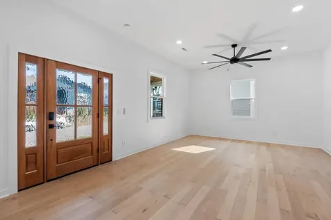 2006 E 12th Street Chattanooga TN 37404