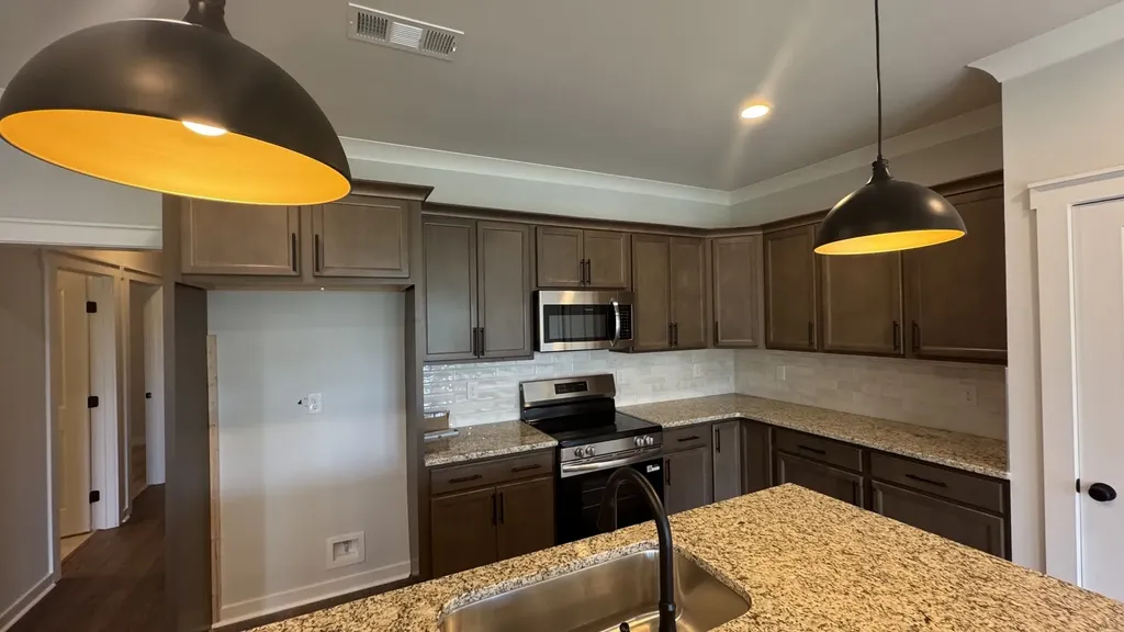 464 W Foxrun Springfield TN 37172