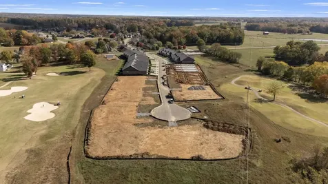 464 W Foxrun Springfield TN 37172