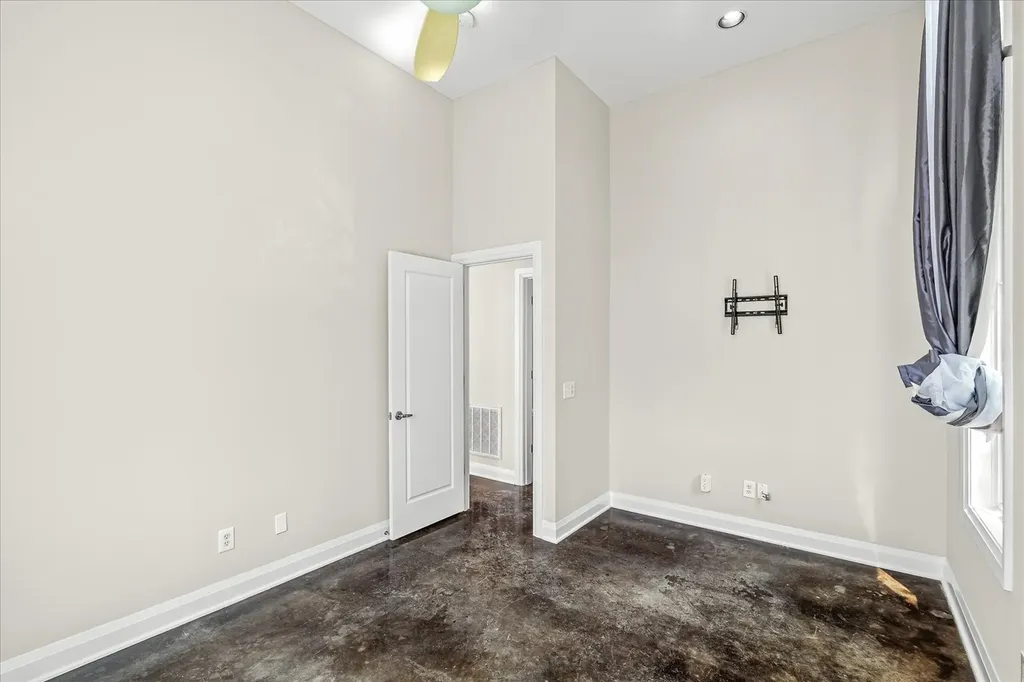 1500 4th Ave, N Nashville TN 37208