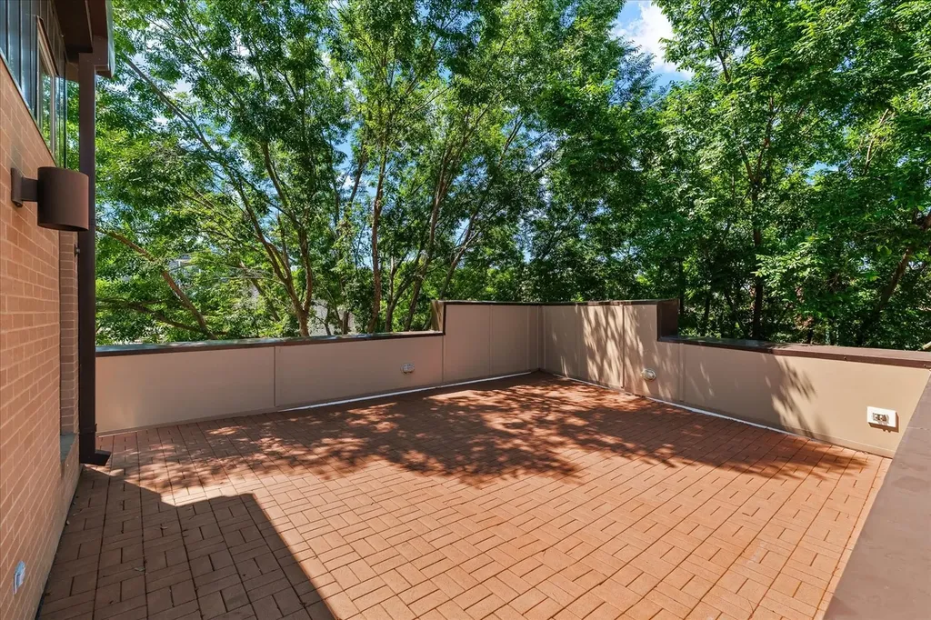 1500 4th Ave, N Nashville TN 37208