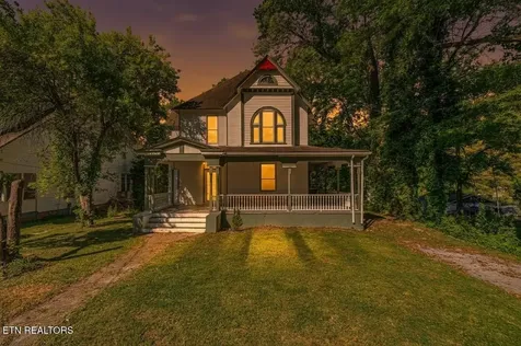 419 W Rockwood Street Rockwood TN 37854