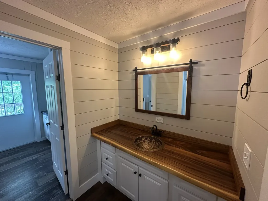 211 Church Hill Road Westpoint TN 38486