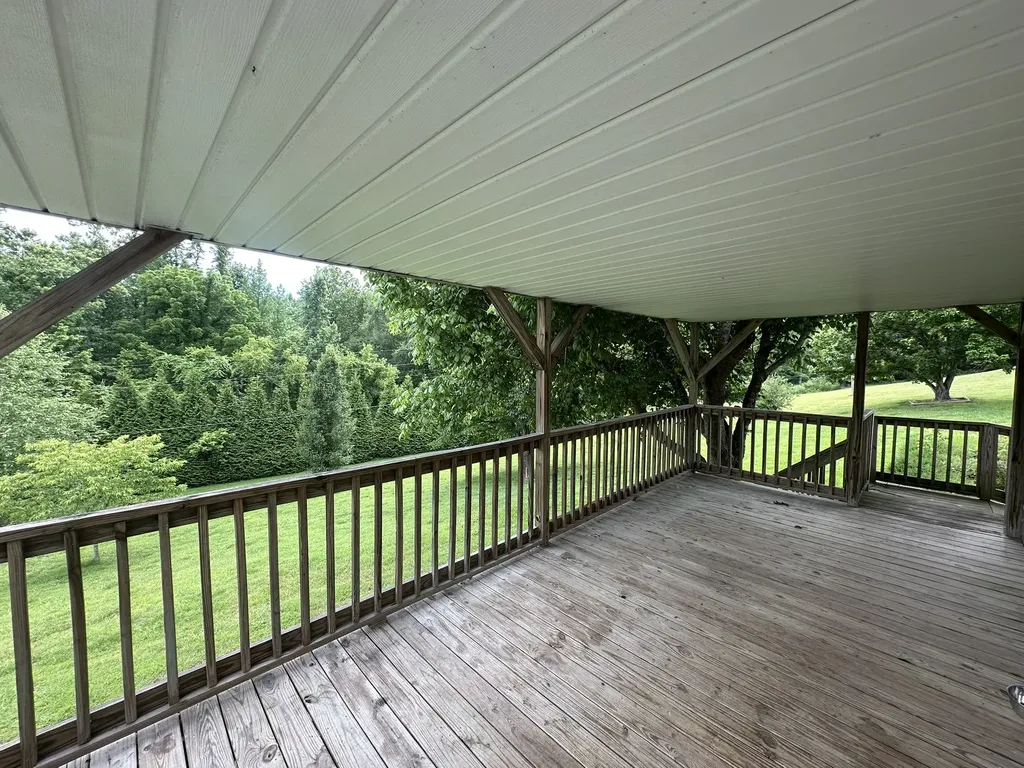 211 Church Hill Road Westpoint TN 38486